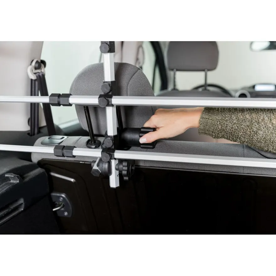 TRIXIE Auto-Gitter, mit Kopfstützenfixierung, silber/schwarz | Breite: 105–172 cm Höhe: 46–60 cm